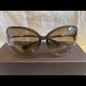 Tom Ford Raquel Sunglasses
